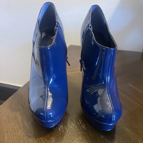 JustFab Shoes Just Fabulous Veda Patent Navy Blue Platform Bootie